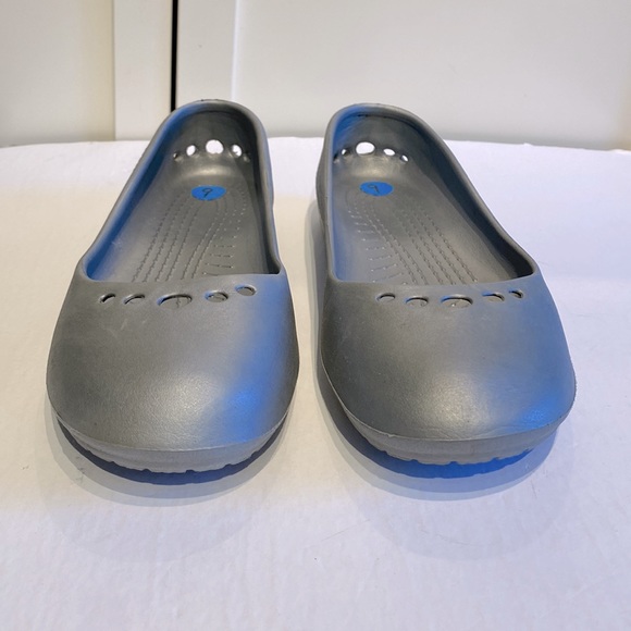 🍒 CROCS grey Ballet Flats!!! - Picture 3 of 8